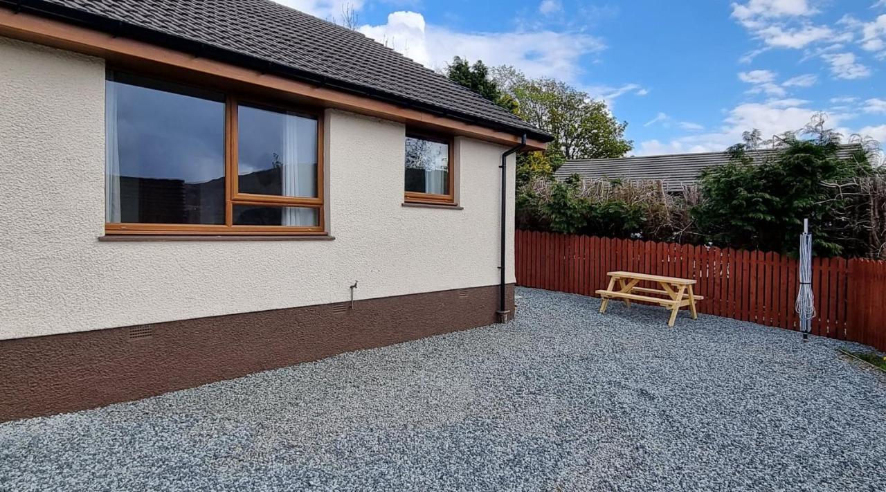 Вилла 20 Stormyhill Road, Portree, Isle Of Skye Экстерьер фото